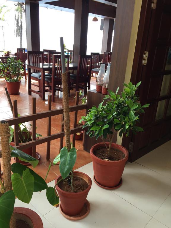 The Ocean Park Beach Resort Kovalam Buitenkant foto